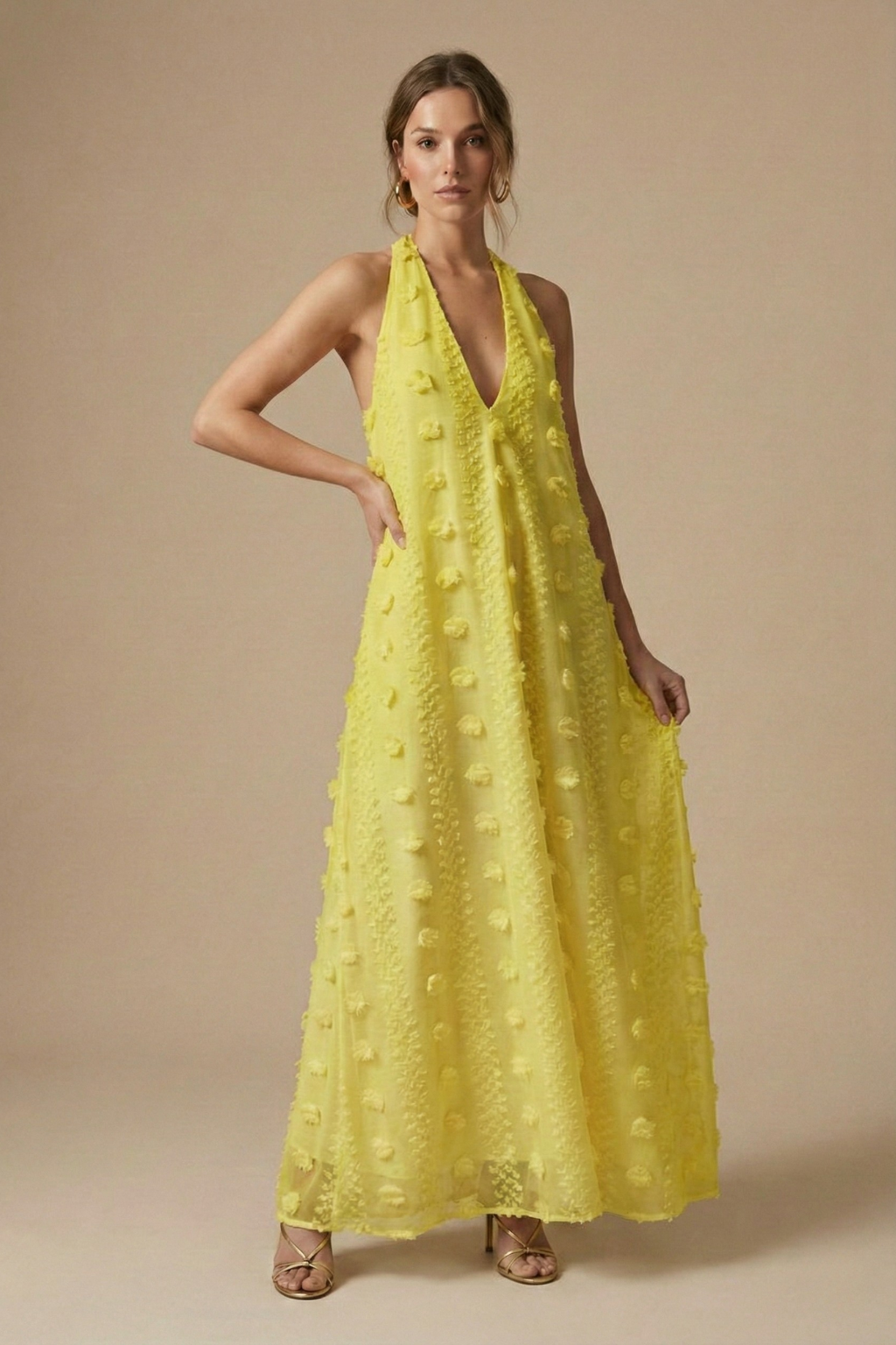 Women’s Textured Halter Backless Maxi Dress with 3D Appliqué