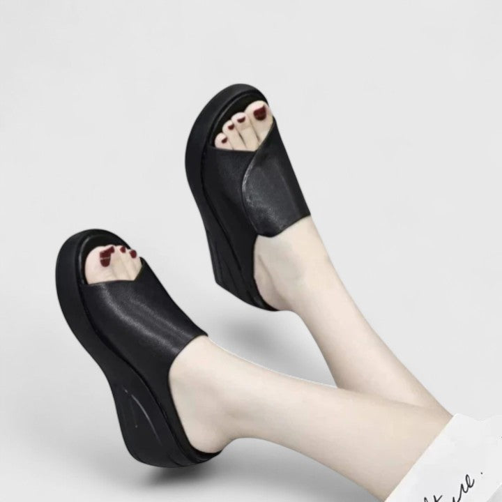 Women’s Red Platform Slide Sandals – Open Toe Comfort Wedge Sandals for Summer Beach Vacation