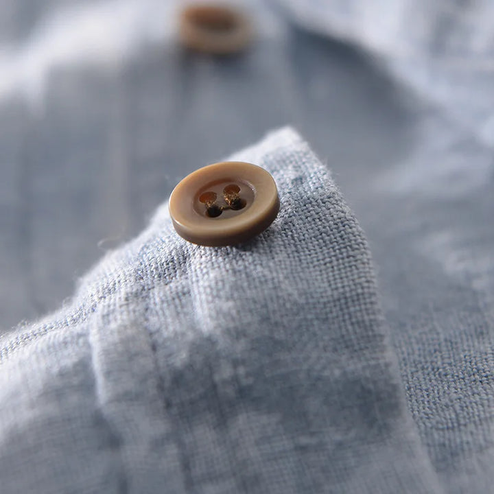Men's Linen Short-Sleeve Shirt - Relaxed Collar and Curved Hem