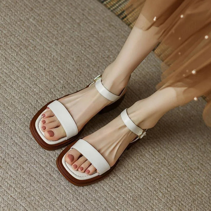 Women’s Black Flat Sandals – Open Toe Ankle Strap Comfort Sandals for Summer Casual Vacation