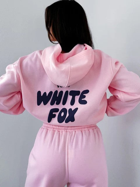 Isla | Casual Cropped Women’s Tracksuit with Back Print